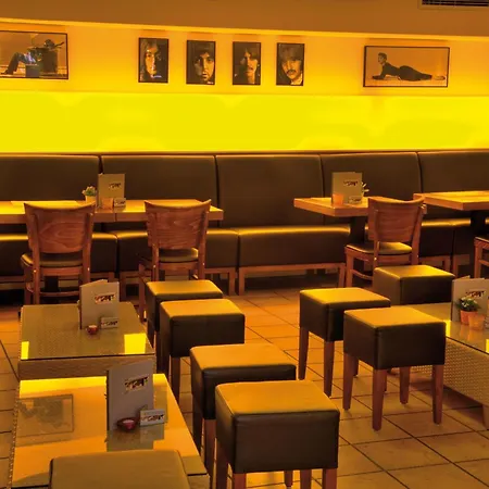 Hotel Karl Mueller 3*