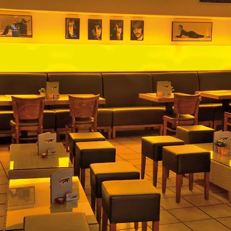 Karl Müller Otel 3*