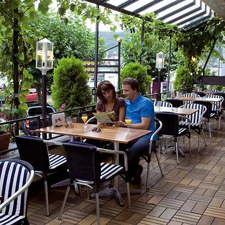 Karl Mueller Hotel